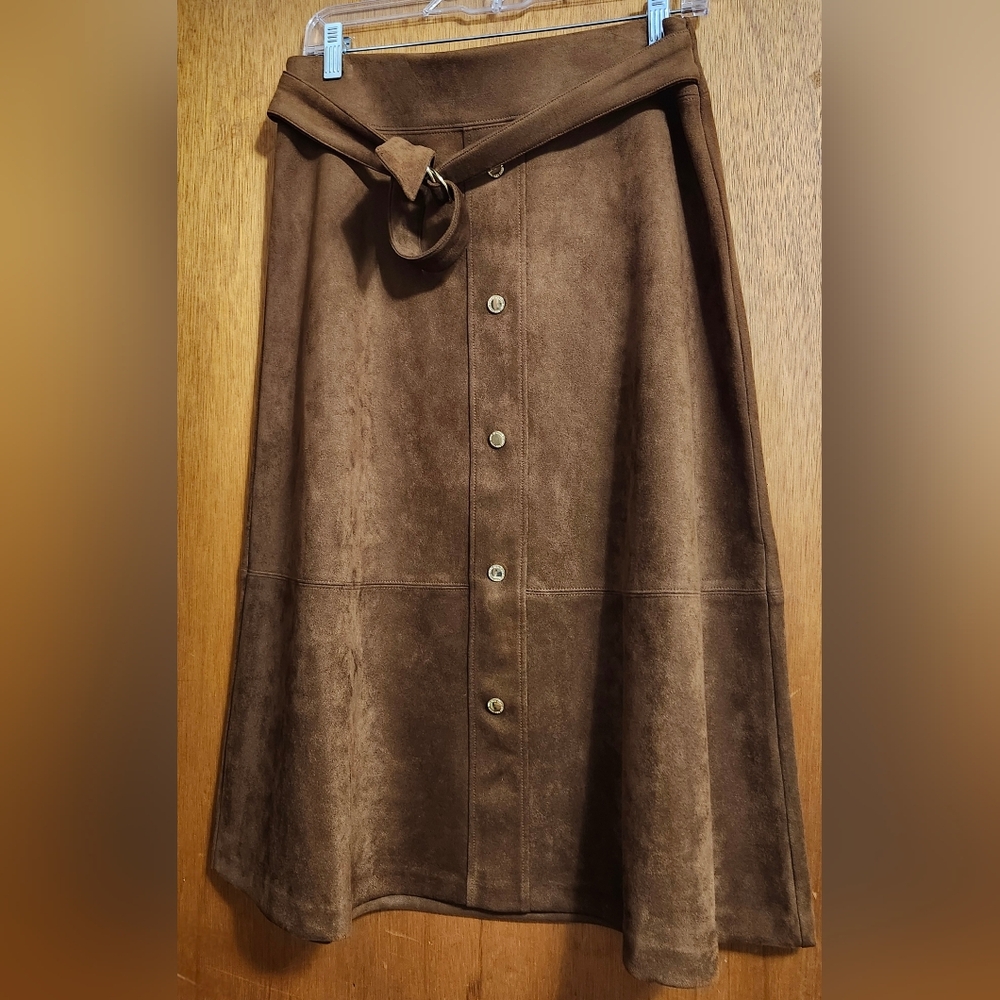 Marc New York 90% Polyester Blend, Suede-like Texturized Skirt